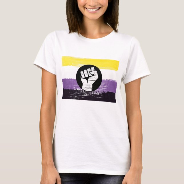 Camiseta Bandeira de Protesto Pintada Não Binária (Frente)