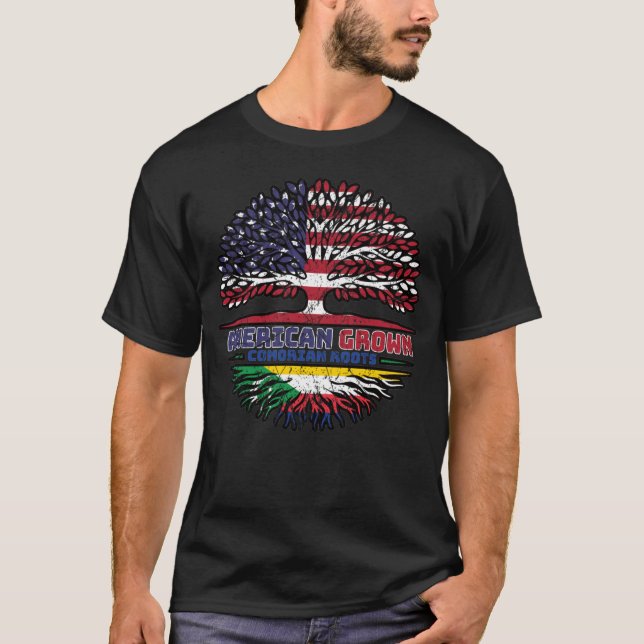 Camiseta Bandeira de Raízes das Árvores Comores Americanas (Frente)