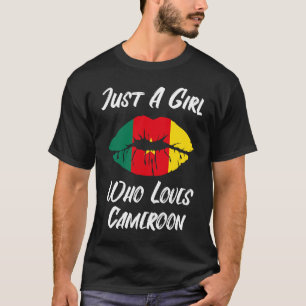 Camiseta Bandeira do Amor Lábios Boca Camarões
