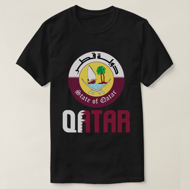 Camiseta Bandeira do Catar e Casaco de Armas Patriótica (Frente do Design)
