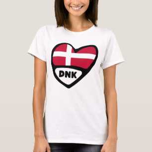 Camiseta Bandeira do Código de País da Dinamarca Coração Em