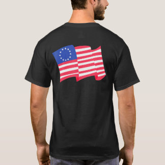 Camiseta Bandeira Dos EUA Ondulando No Ar Feliz Independê
