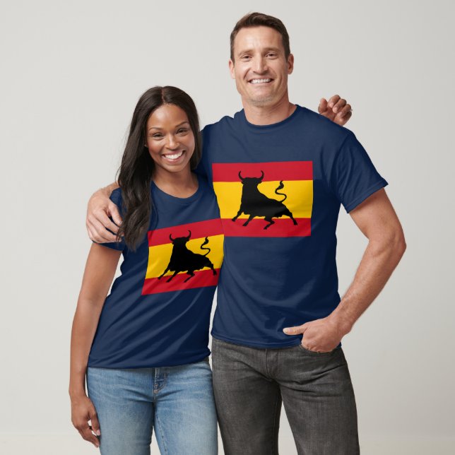 Camiseta Bandeira espanhola com touro (Unissex)