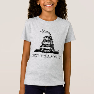 Camiseta Bandeira Gadsden da Cascavel: Luta, Resistência