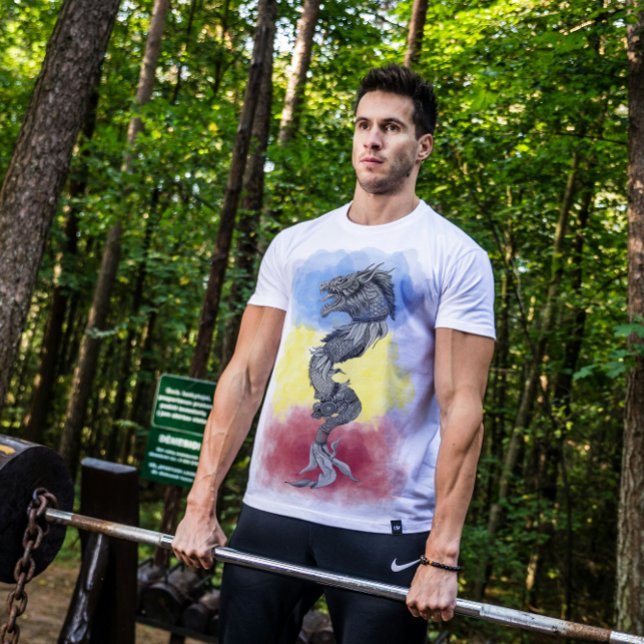 Camiseta Bandeira nacional romena e antigo Lobo Daciano (Criador carregado)