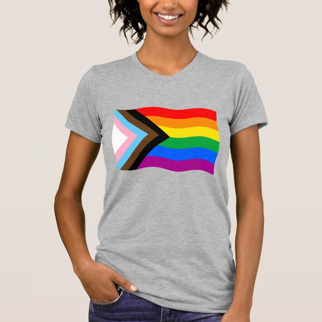 Camiseta Bandeira Progresso Orgulho Ondulando (Frente)