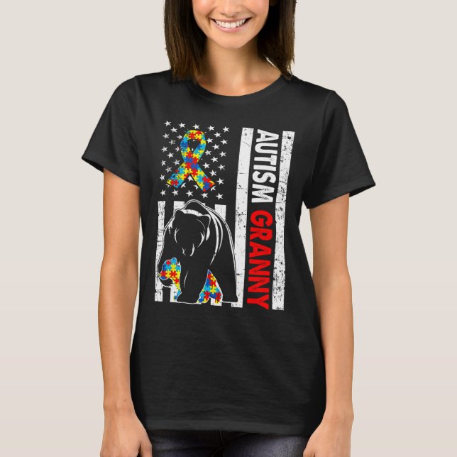 Camiseta Bandeira Retro-Americana Autismo Urso-Vovó Sensibi (Frente)