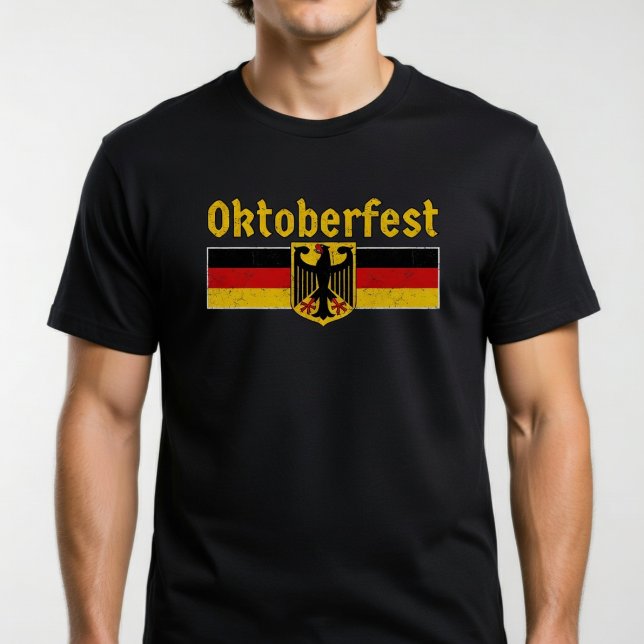 Camiseta Bandeira Retro da Alemanha Oktoberfest  (Criador carregado)