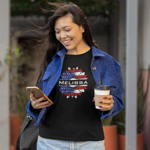 Camiseta Bandeira Sunflower EUA com Nome de Mulher