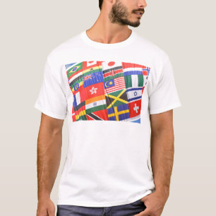 Camiseta Bandeiras do mundo