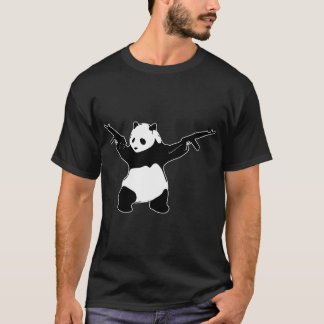 Camiseta Banksy'S Panda Fazendo Rifles De Assalto