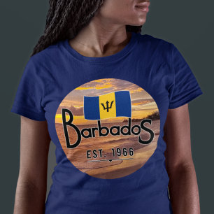 Camiseta "Barbados Est. Sunset De 1966" Com Bandeira De Bar
