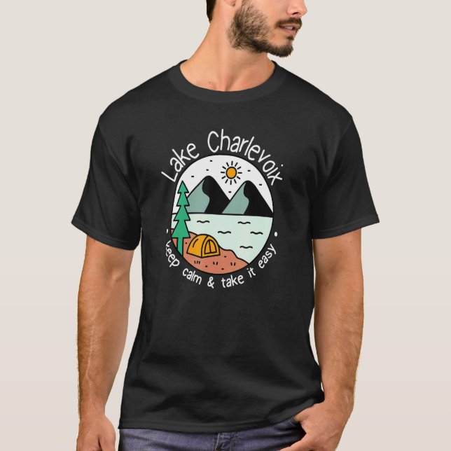 Camiseta Barco de Pesca Acampamento   Relaxe Lago Charle (Frente)