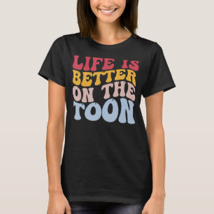 Camiseta Barco Pontoon Navegando A Vida Da Barreira É Melho