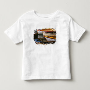 Camiseta Barcos coloridos brilhantes no Centro de Barcos de
