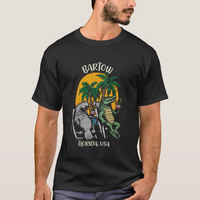 Camiseta Bartow Florida USA Funny Manatee e Alligator Des (Frente)