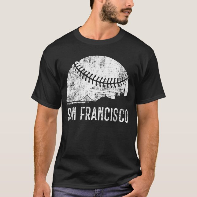 Camiseta Baseball Skyline Cidade de São Francisco SF (Frente)