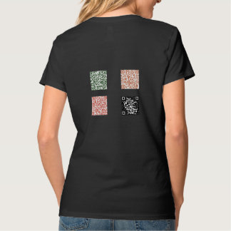 Camiseta básica das irmãs Stella com códigos QR na