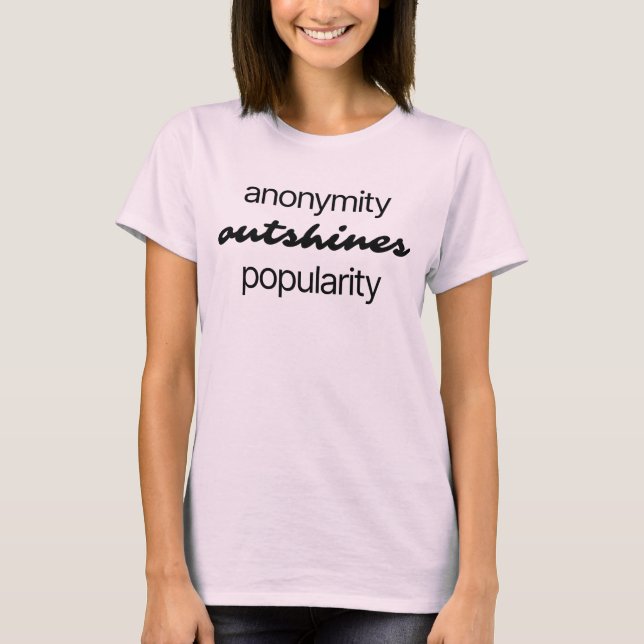 Camiseta Básica das Mulheres do Anonymity (Frente)
