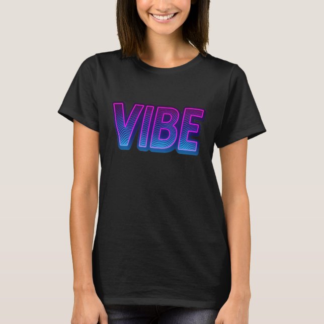 Camiseta básica de uso feminino (Frente)
