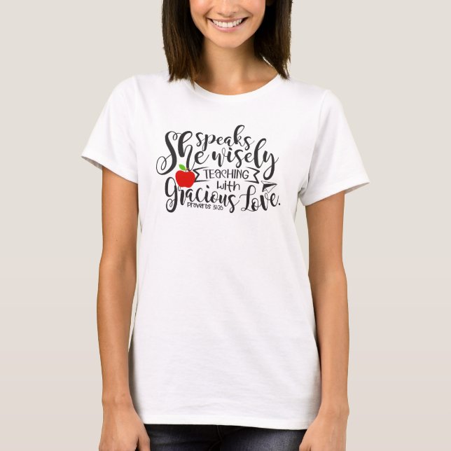 Camiseta básica de uso feminino (Frente)