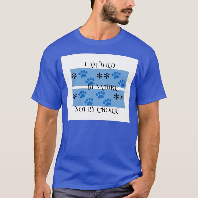 Camiseta básica de uso masculino (Frente)