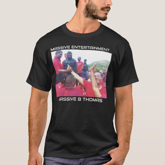 CAMISETA BÁSICA ESCURA MASSIVE B THOMAS (Frente)