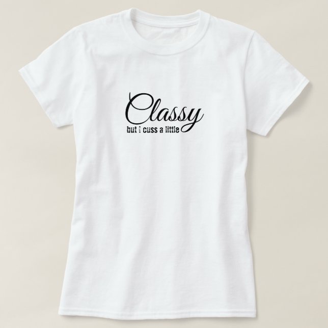 Camiseta Básica Feminina Chique, Mas Com Uns Palav (Frente do Design)