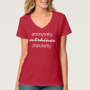 Camiseta Básica Feminina Decote V Anonimato