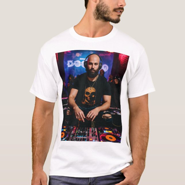 Camiseta Básica Masculina (Frente)