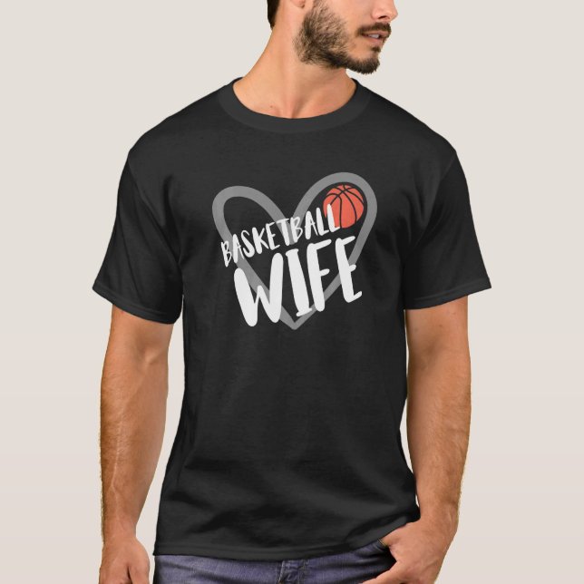 Camiseta Basketball Wife Heart  (Frente)