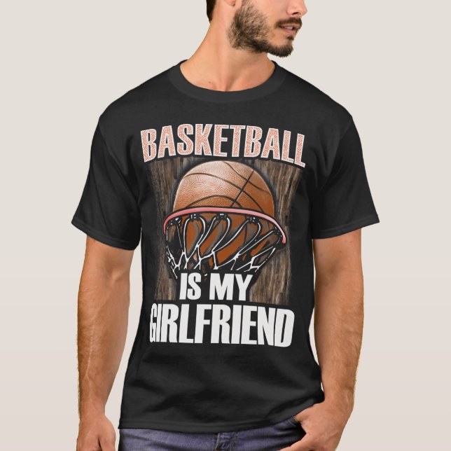 Camiseta Basquete é meu tênis de Namorada (Frente)