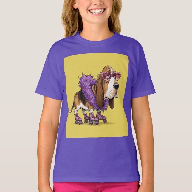 Camiseta Basset on Roller Skates, de Natasha Us (Frente)