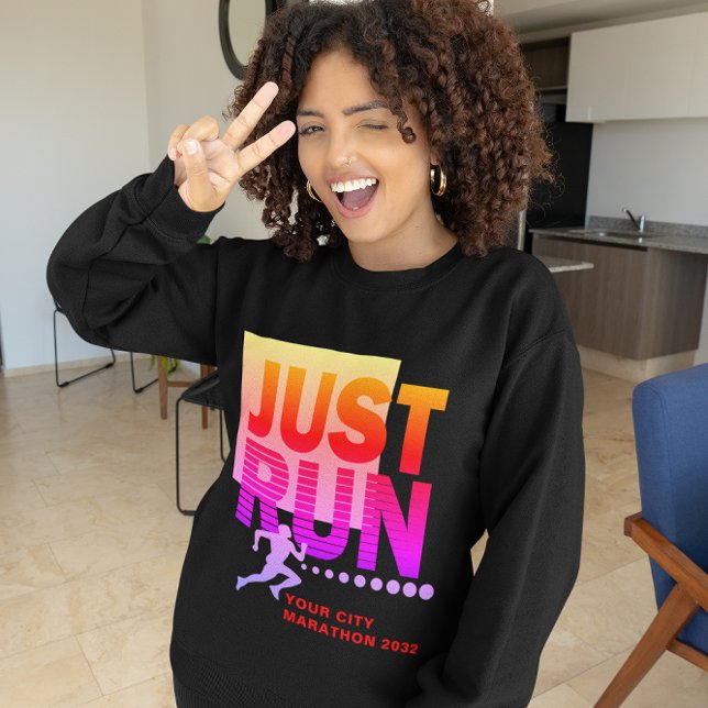 Camiseta Basta correr na Maratona Raça Vivid Mulheres (Just Run Marathon Runner Track Race Vivid Women's Sweatshirt)