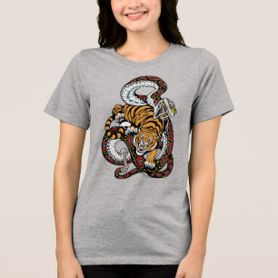 Camiseta Batalha Épica: Arte do Tigre vs. Cobra