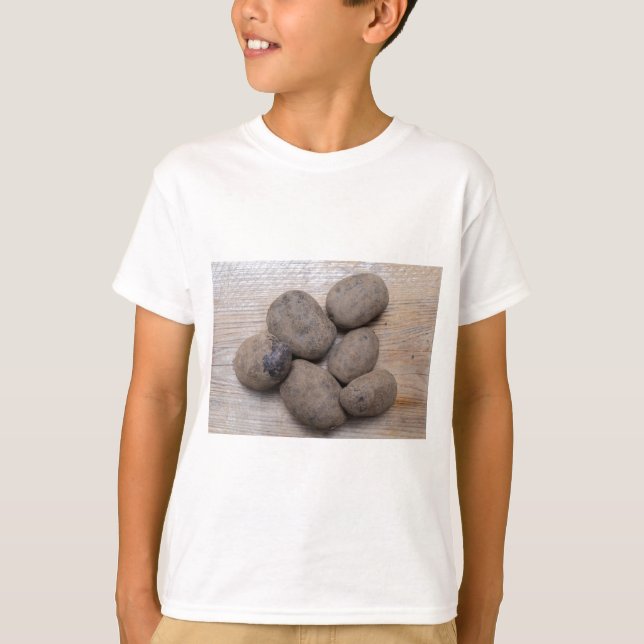 Camiseta Batatas em madeira rústica (Frente)