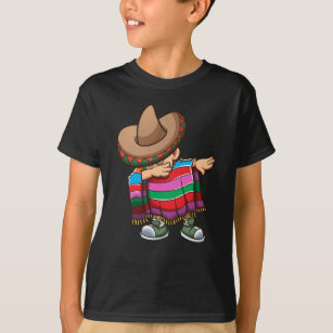 Camiseta Bater no Miúdo Mexicano com Sombrero e Sombrero