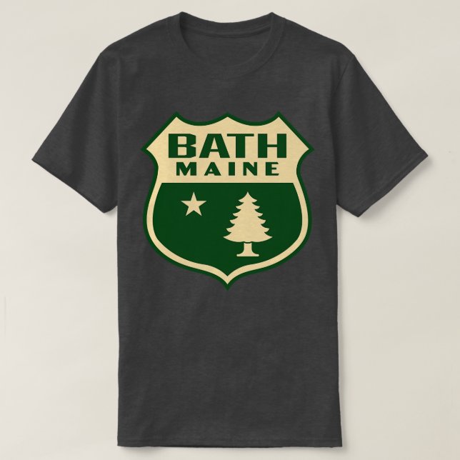Camiseta Bath Maine Retro Pine Tree Tan (Frente do Design)