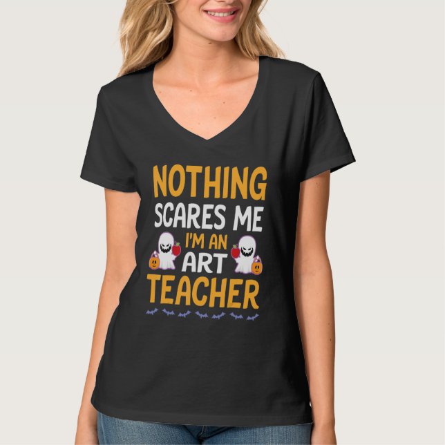 Camiseta Bats Ghosts Pumpkin Nada me assusta Eu sou um prof (Frente)