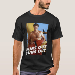 Camiseta Baywatch Suns Out Guns Out