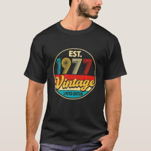 Camiseta Bday 45 Year Old Vintage 1977 Limited Edition 45th