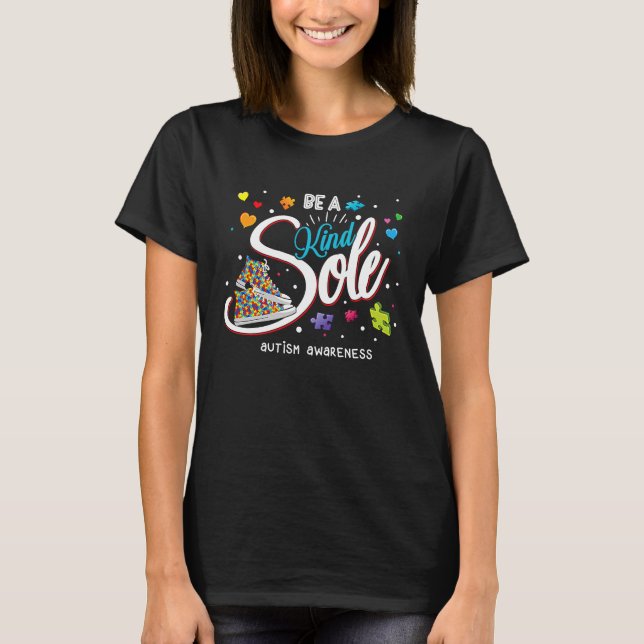 Camiseta Be A Kind Sole Autism Awareness Rainbow Trendy Puz (Frente)