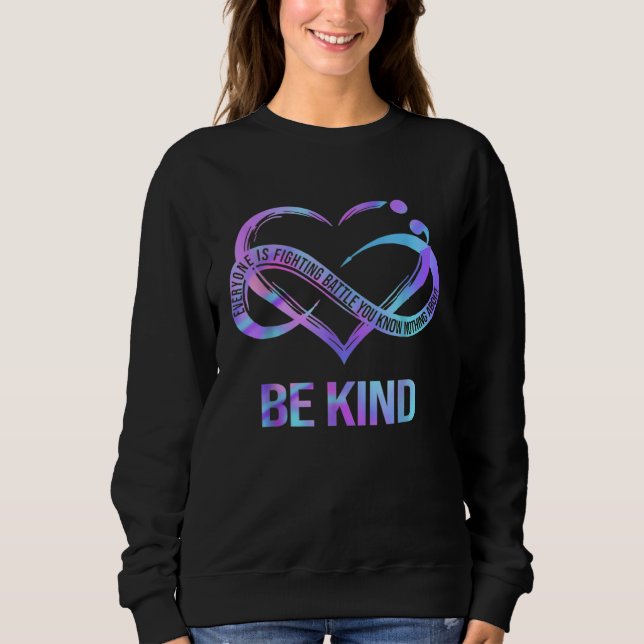 Camiseta Be Kind Everyone Is Fighting A Battle You Know Not (Frente)