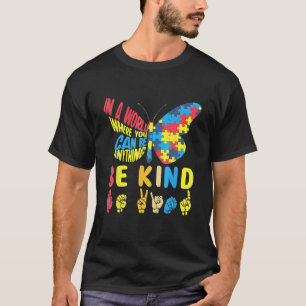 Camiseta Be Kind Puzzle Sign Language Hand Talking Autism