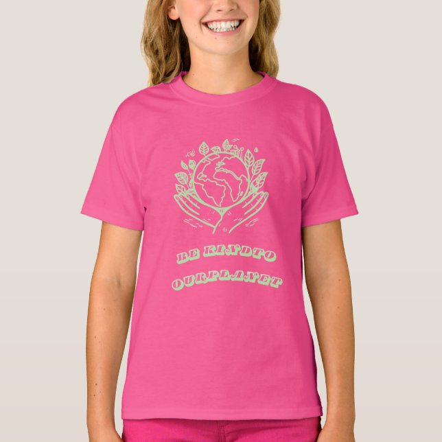 Camiseta Be Kind to Our Planet: Caring Hands Earth Tee (Frente)