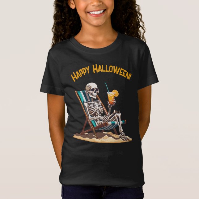 Camiseta Beach Lounging Skeleton Halloween (Frente)