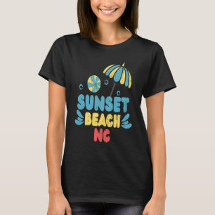 Camiseta Beachball de férias de verão do Sunset Beach NC