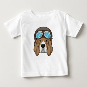 Camiseta Beagle como piloto com chapéu piloto