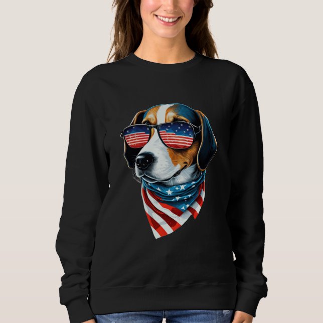 Camiseta Beagle Patriotic Pup Celebrating USA (Frente)