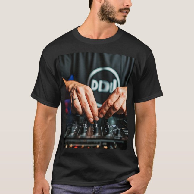 Camiseta Beat Master: Sound Wave DJ (Frente)